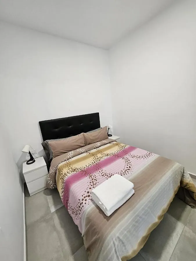 Apartment Apartamentos La Meridian Barcelona Spain