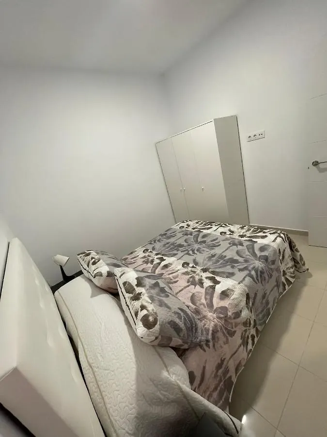 Apartamentos La Meridian Barcelona Apartment